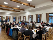 Posezeni pro dříve narozené