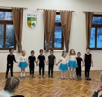 Posezeni pro dříve narozené