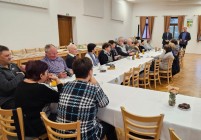 Posezeni pro dříve narozené