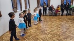 Posezeni pro dříve narozené